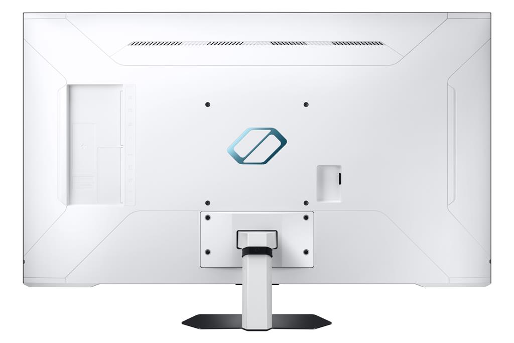 Samsung 43" Odyssey G70C - Image 4