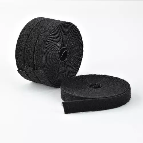 StarTech.com 4-pack 15ft (4.6m) Hook and Loop Roll 0.5in Wide Black Cut-to-Size Reusable Cable Ties Fastener Tape Adjustable Fabric Wraps Bulk Roll