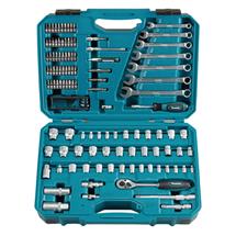 MAKITA | Makita E-06616 mechanics tool set 120 tools | Quzo UK